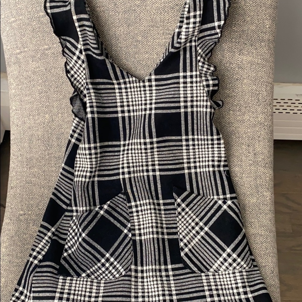 Black and white dress